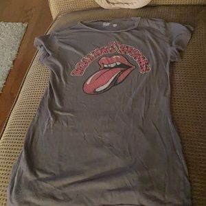 Rolling Stones grey rhinestone t-shirt size Medium